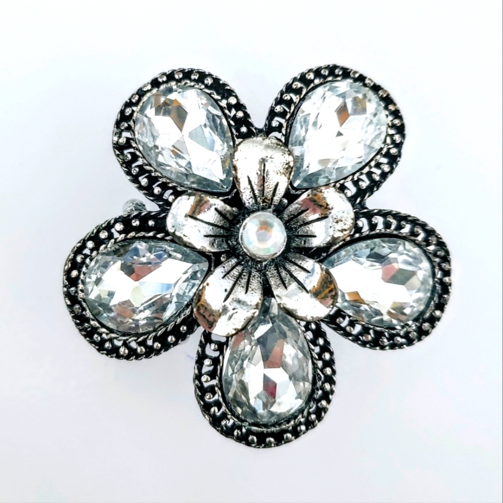 Vintage Rhinestone scarf ring 2"